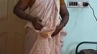 Indian Super-Steamy Mallu Aunty Naked Selfie And Finger-Tickling For  father in norm