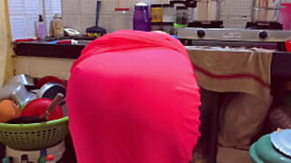 Son's Glory Ctesque Step-mother Acquires Her Honeypot Crammed & Her Jaws Ruined in Very first-ever Step-mommy Glory C
