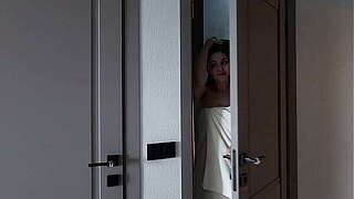 Sexy Stepmom acquires stepson'_s shlong in her constricted snatch by mistake...