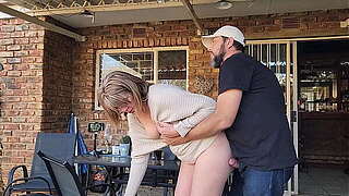 Mutual handjob with my neighbours wife turns into outside creampie