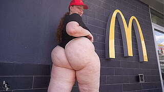 Mia Dior Bonks Hiring Principal For Fresh Location Afterwards Getting Fired From Mcdonald'_s