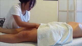 Utter service in a real oriental massage parlor