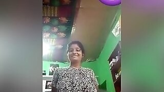 Sexy Boudi Shows Her Funbags