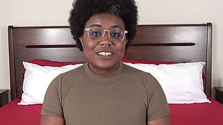 Daring Amateurs Donna Star and Zuri receive thier taut twats stretched away from home