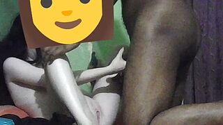 Desi Dark chiken Fuck to Outcast pornstar obese chiken constricted pussy. Fuck me Hard.